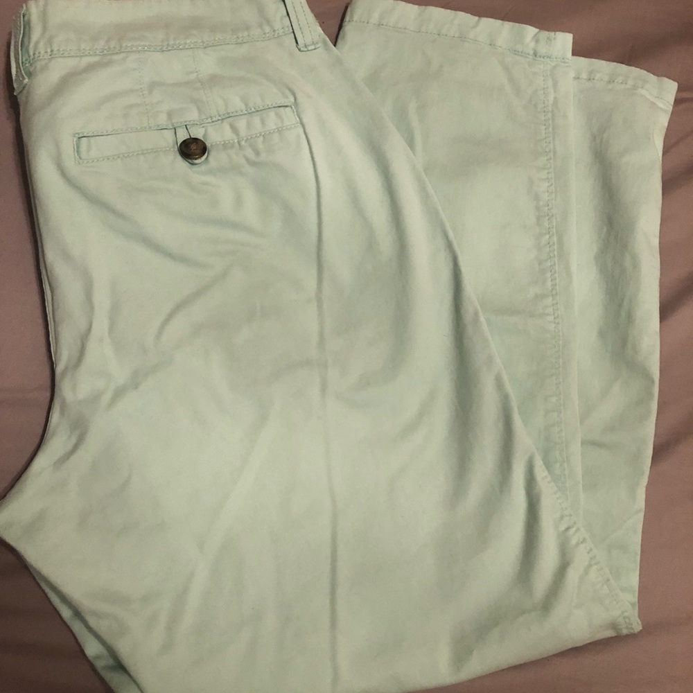 Old navy cropped pants